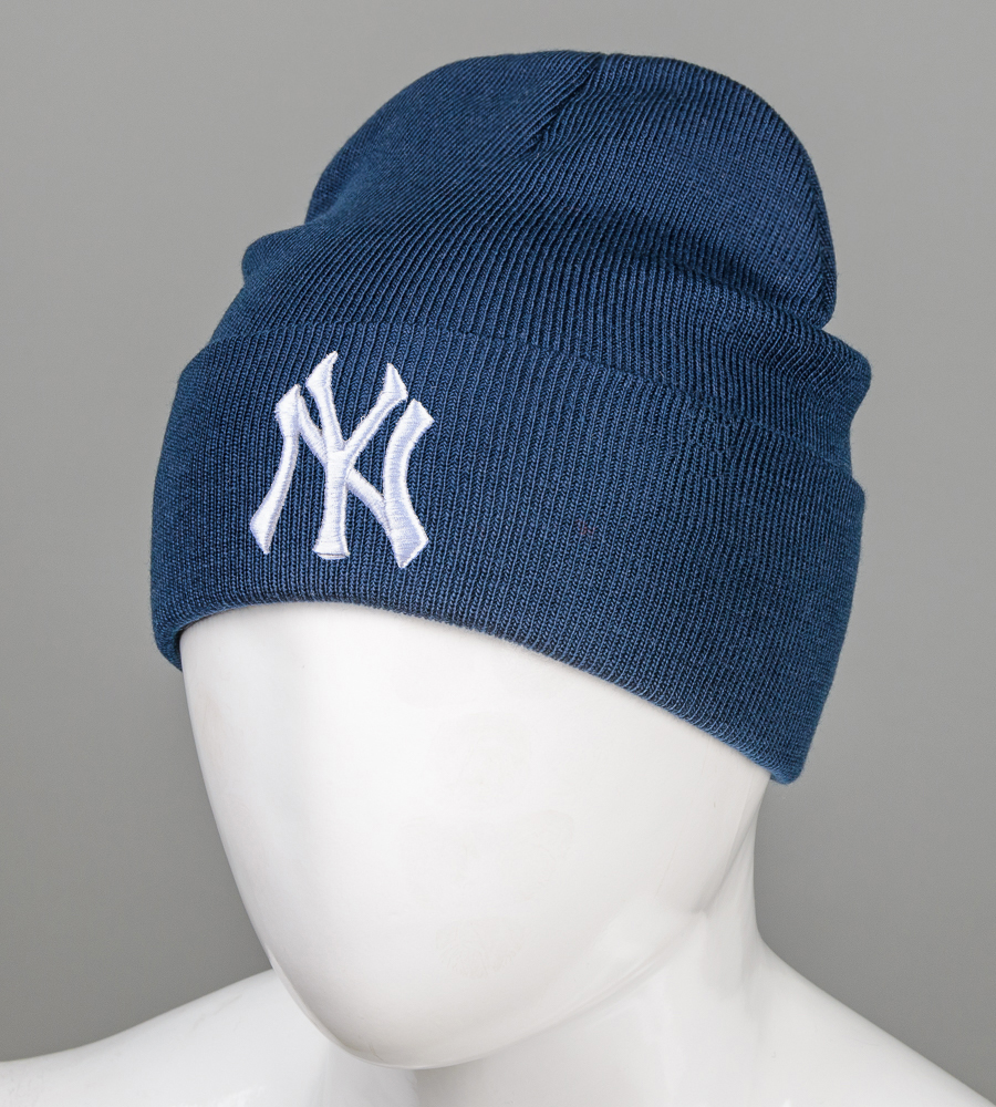 Шапка молодіжна з вишивкою NY (m33)