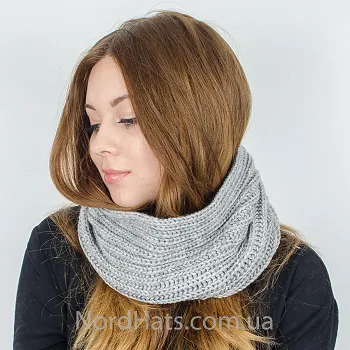 Баф в'язаний, Світло-сірий